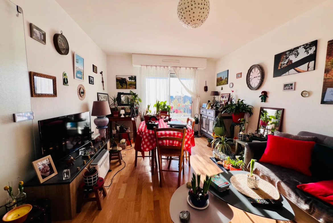 À vendre : Appartement T2 lumineux à Nantes 