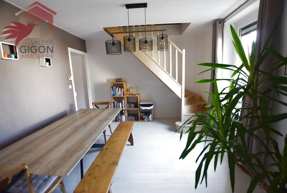 À vendre : Appartement F3 Duplex rénové avec jardin à Mandeure 