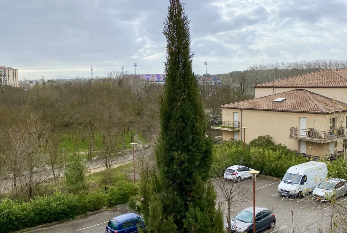 Appartement T3 lumineux à Juvignac près du golf 