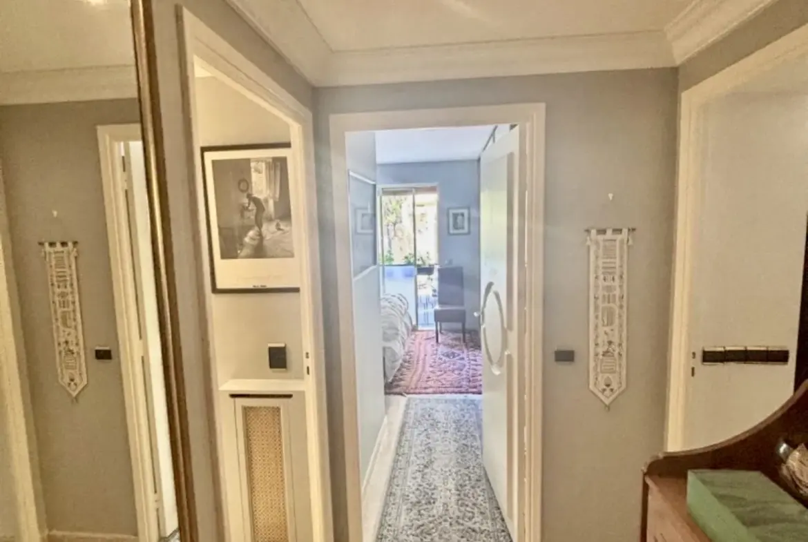 Appartement T2/T3 à Cannes Central avec balcon, 211 999 € 