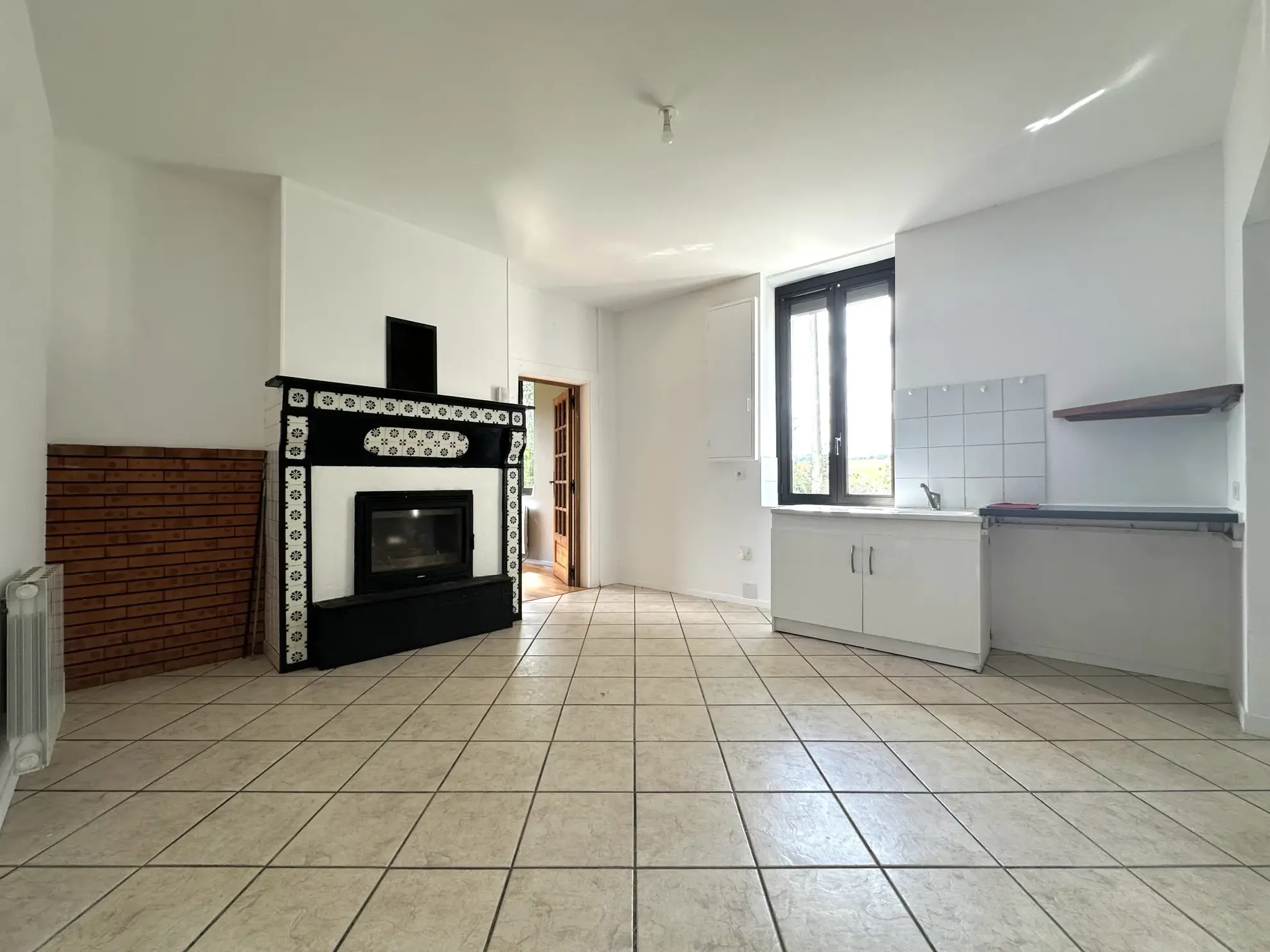 À vendre - Maison 5 pièces de 112 m² à Verneuil sur Vienne 