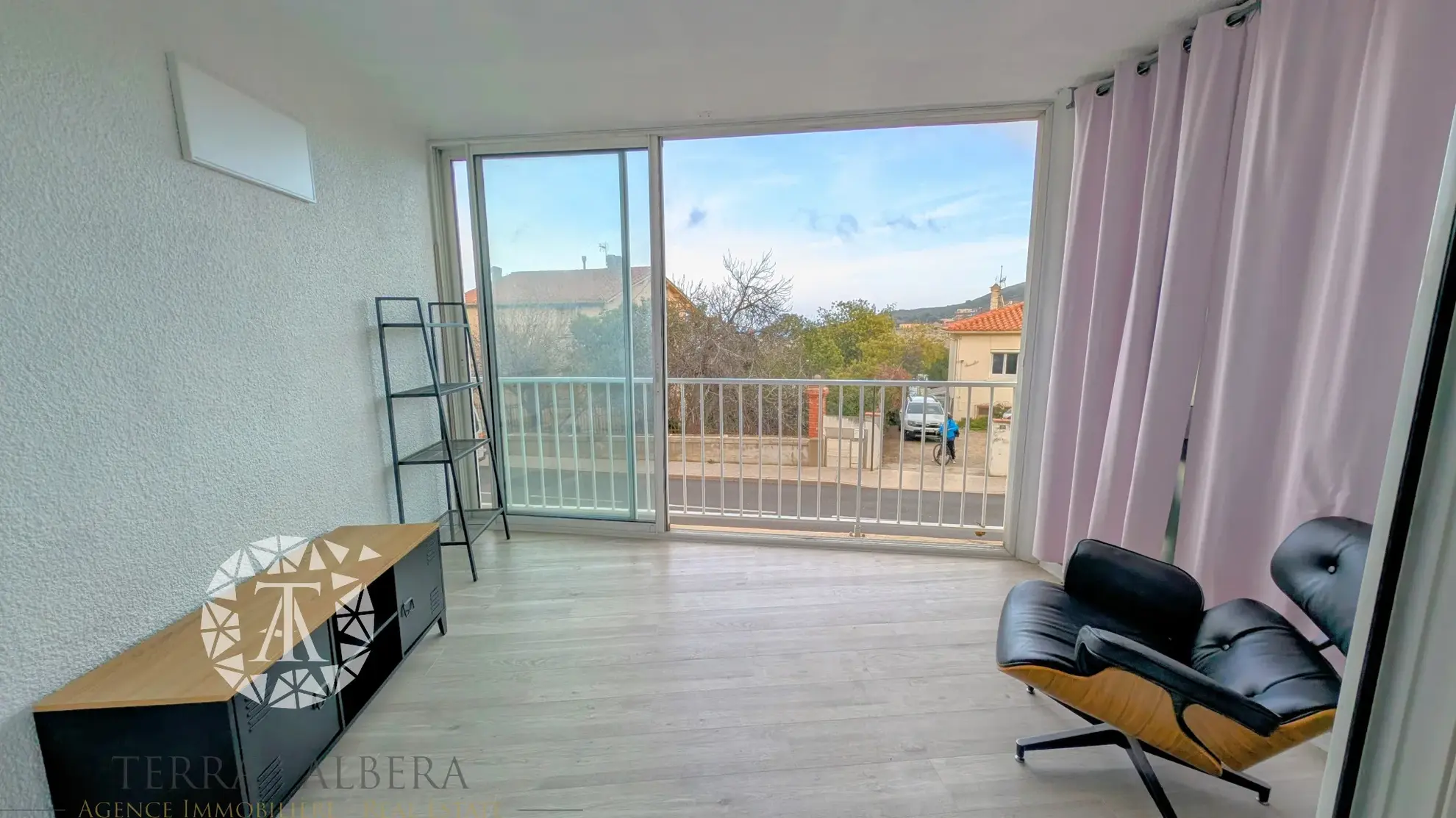 À vendre : Appartement lumineux à Port-Vendres proche du port 