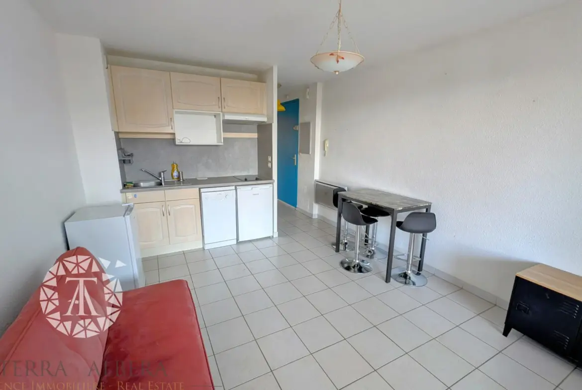 À vendre : Appartement lumineux à Port-Vendres proche du port 