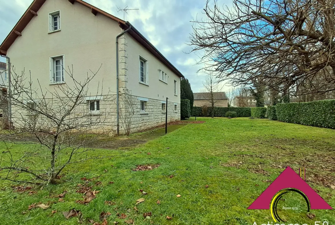 Vente d'un ensemble immobilier - Maison et studio à 13 km de Nevers 