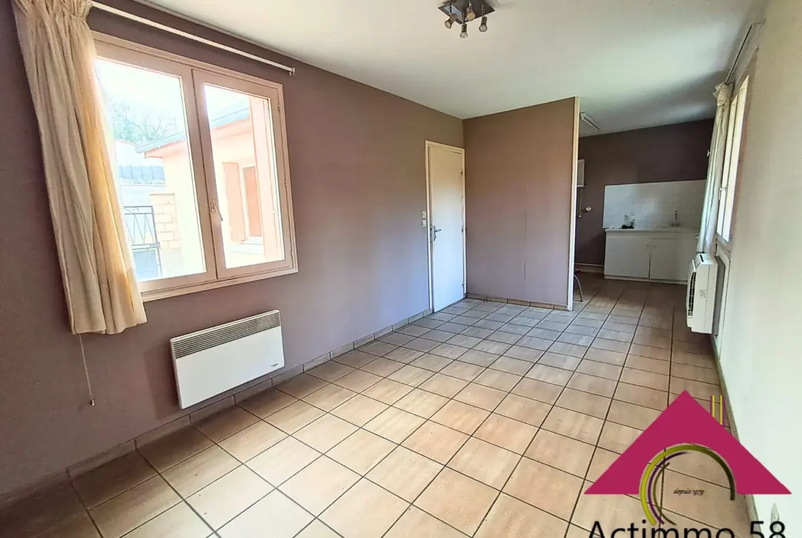 Vente d'un ensemble immobilier - Maison et studio à 13 km de Nevers 