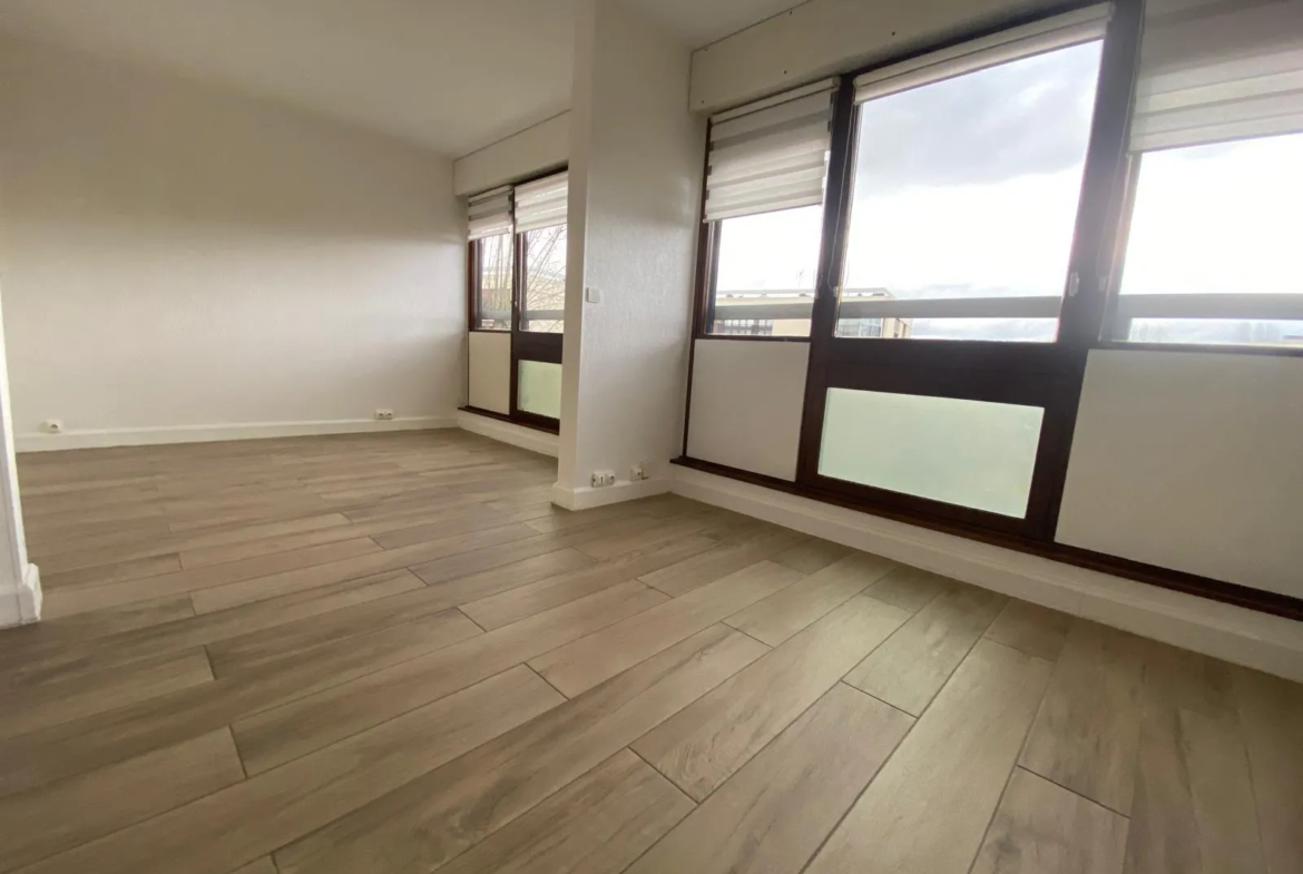 Studio à vendre au Chesnay - 26 m² proche de Versailles 