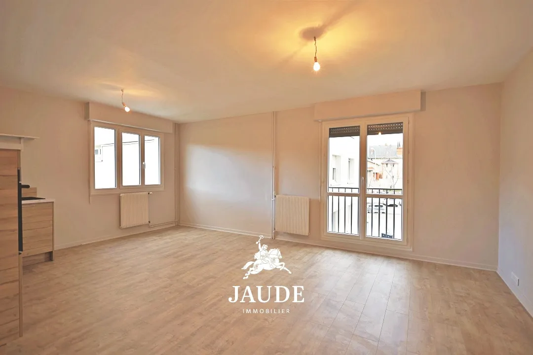 À vendre : Appartement rénové de 70 m² à Beaumont 