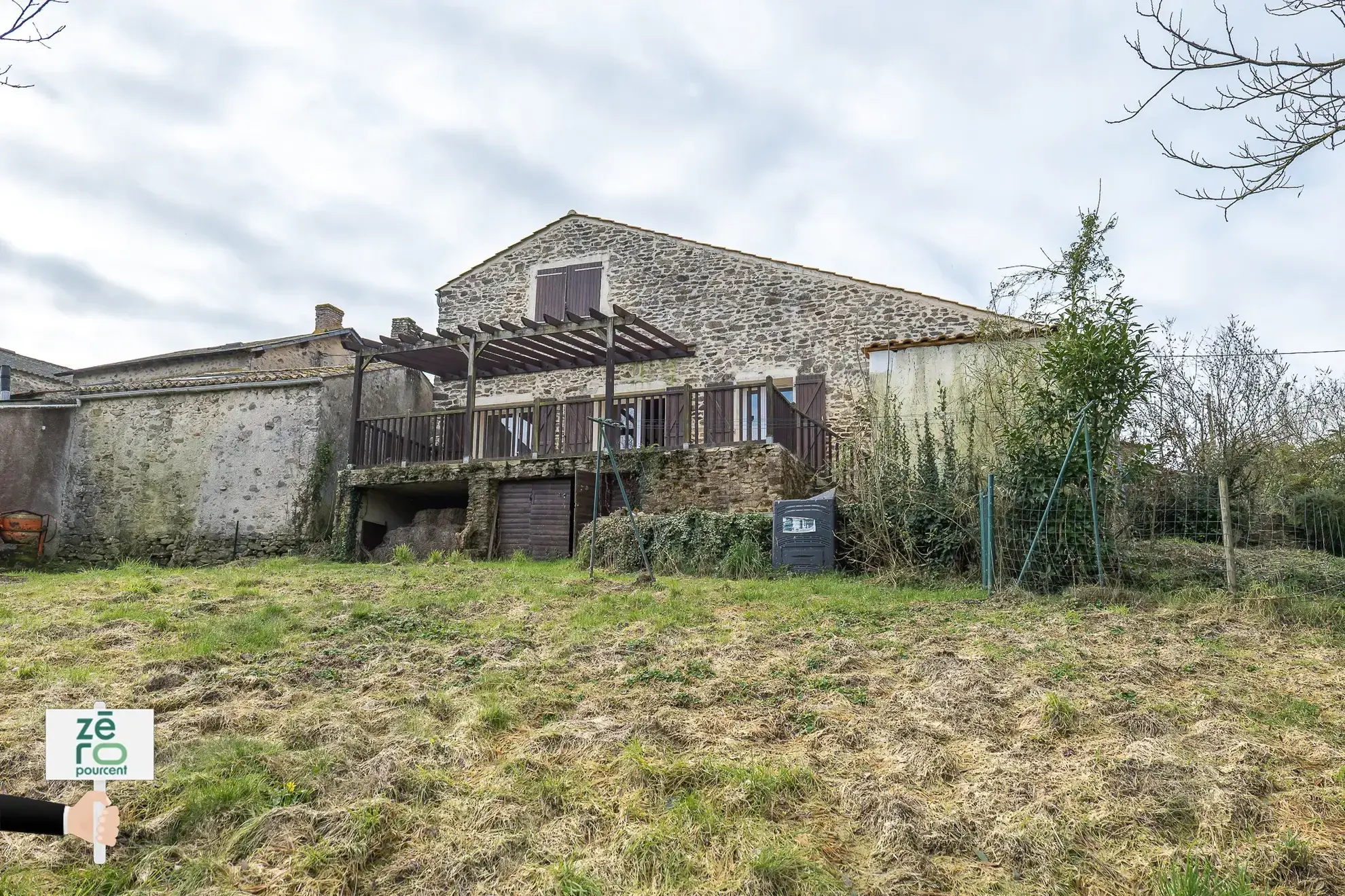 Grange rénovée à Beaulieu-sous-la-Roche - 274 900 € 