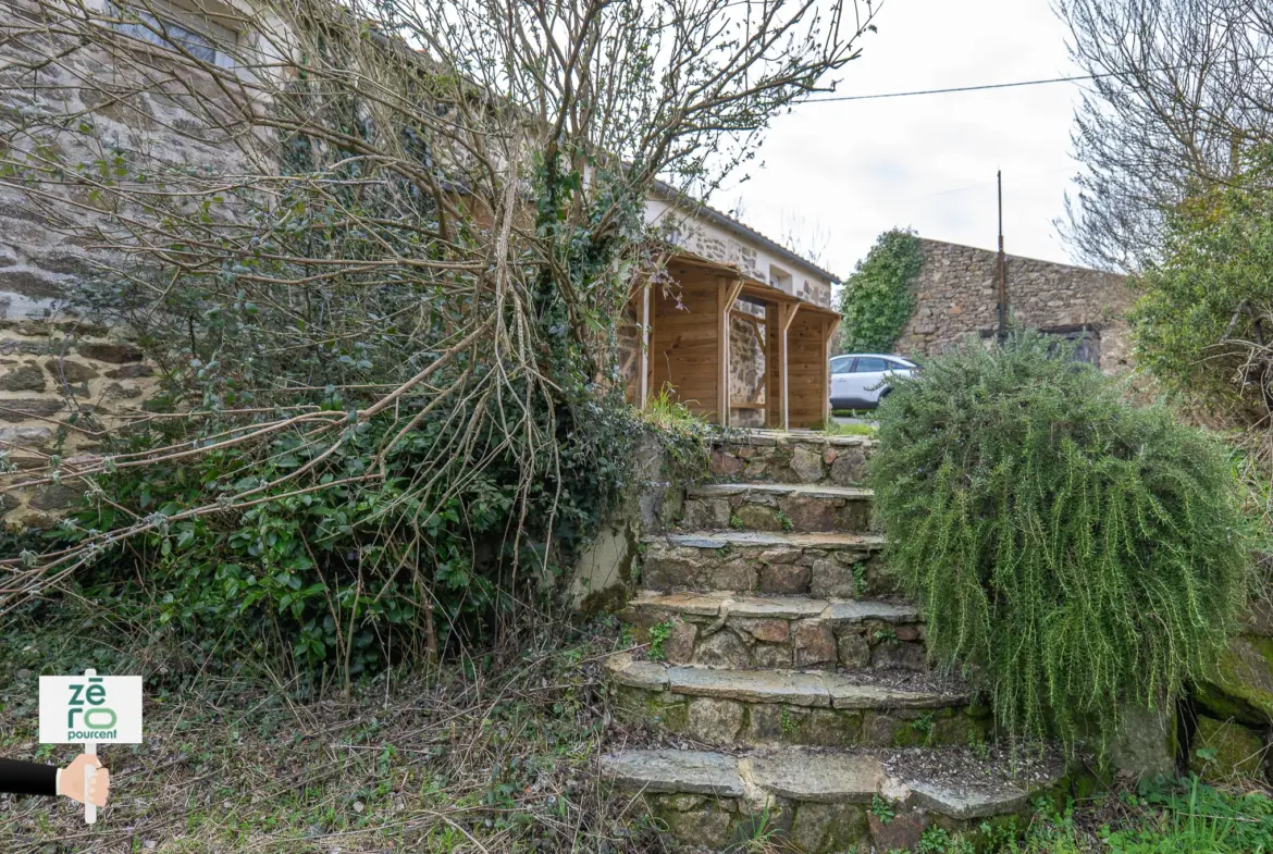 Grange rénovée à Beaulieu-sous-la-Roche - 274 900 € 