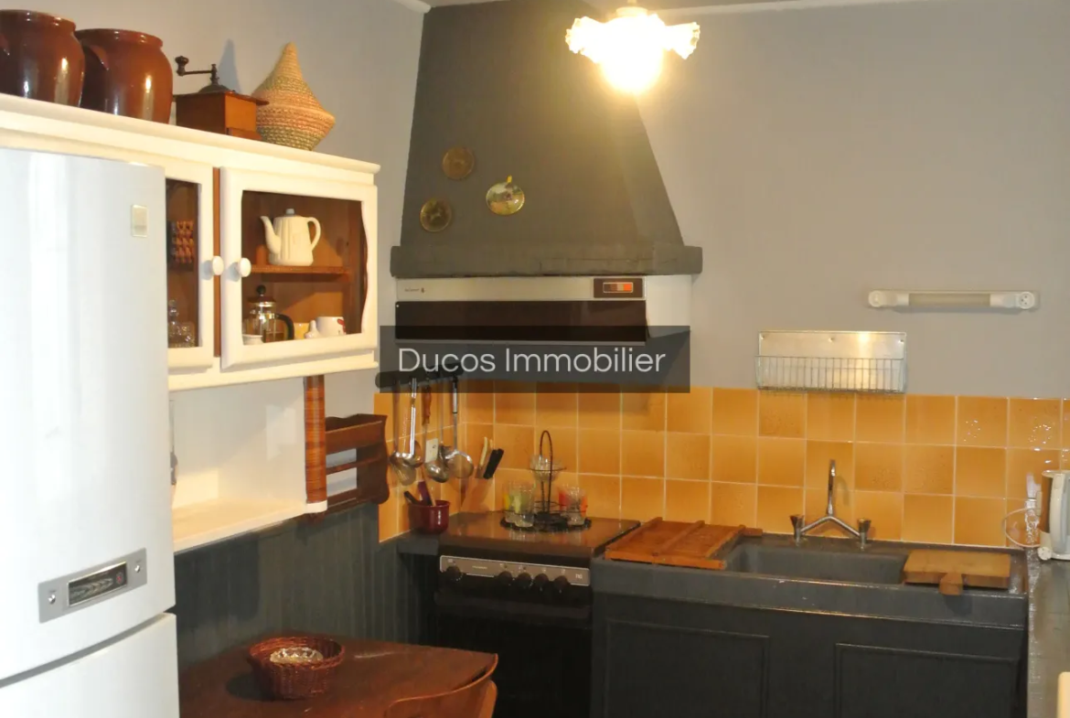 À vendre : Maison de 188 m² avec piscine à Beaupuy, vue sur Marmande 