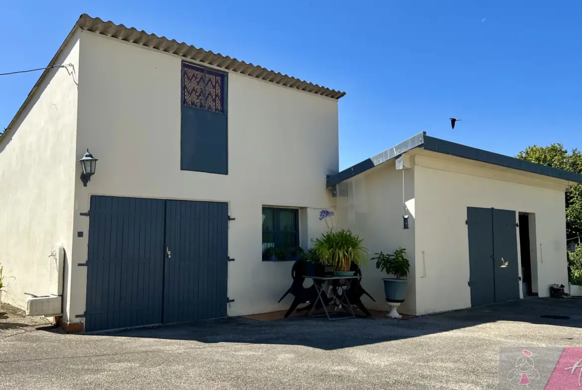 Maison mitoyenne chaleureuse à La Vieille Loye 