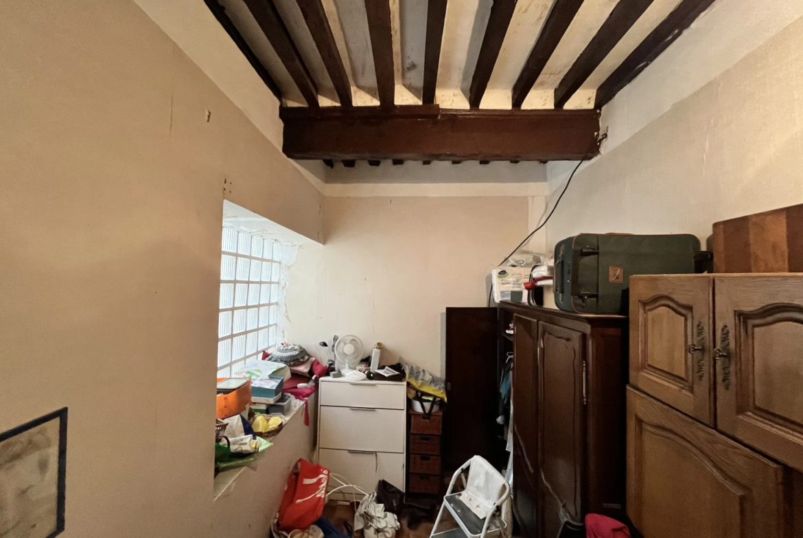 Maison de Ville au Cœur du Centre Historique de Tarascon à Vendre 