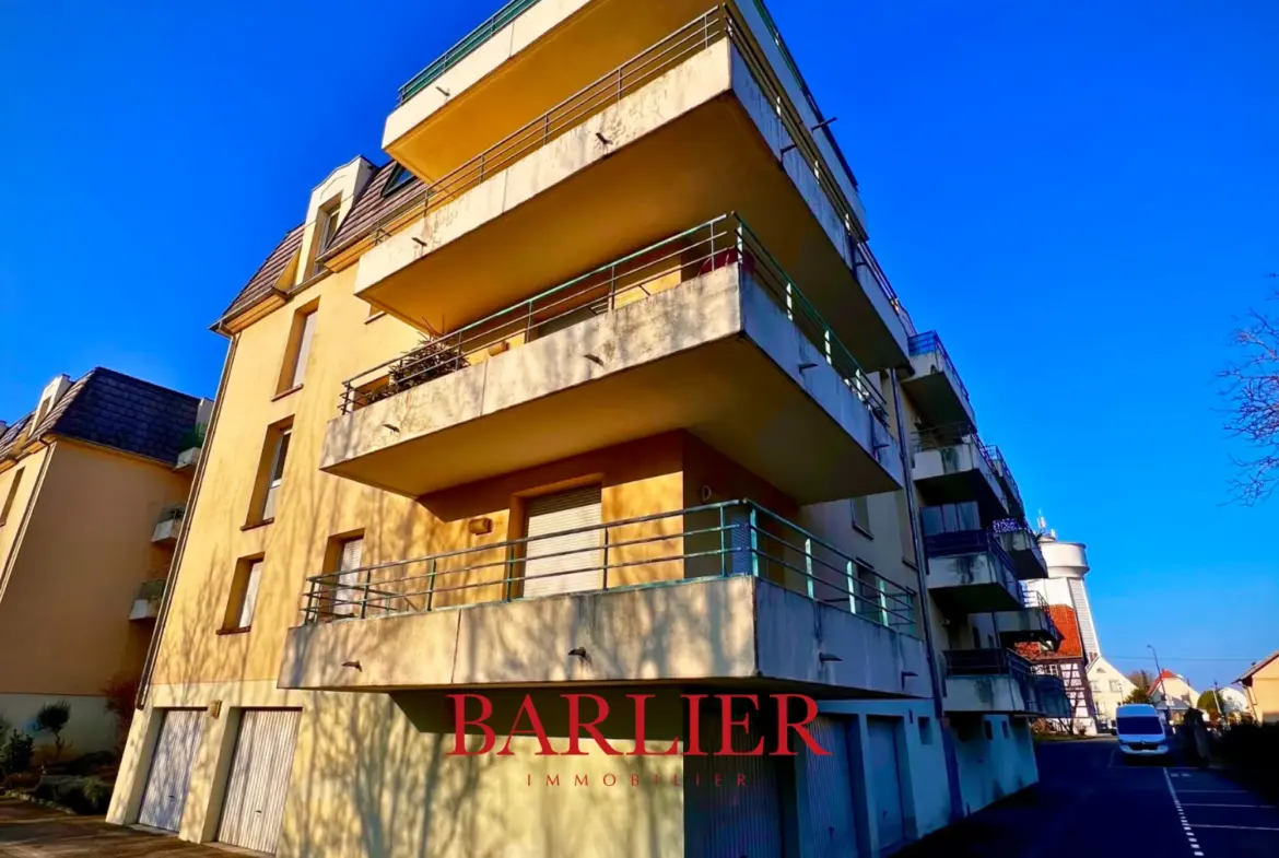 Appartement 4 pièces lumineux à Erstein avec balcons et garage 