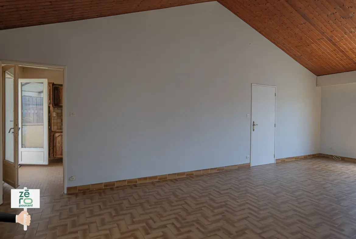 À vendre : Maison de 93 m² à Mouilleron-le-Captif, 3 chambres 