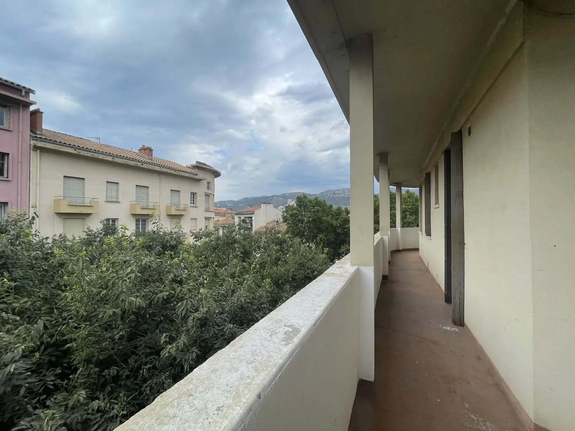 Vente Appartement 2 Pièces 42 m² à Toulon - Pont du Las 