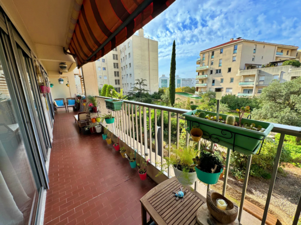 Appartement T3 avec Terrasse à Toulon Champ de Mars