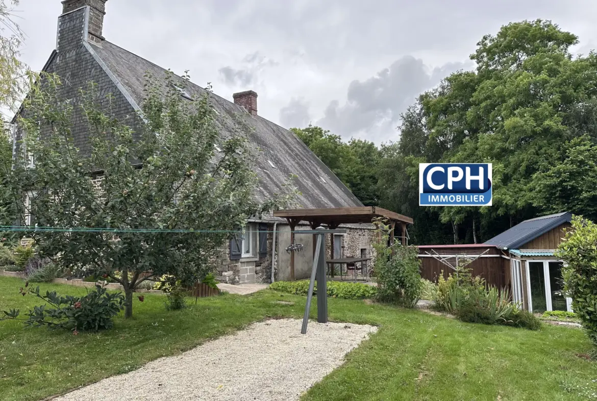 Maison en pierres de 166 m² avec 4 chambres à Souleuvre en bocage 