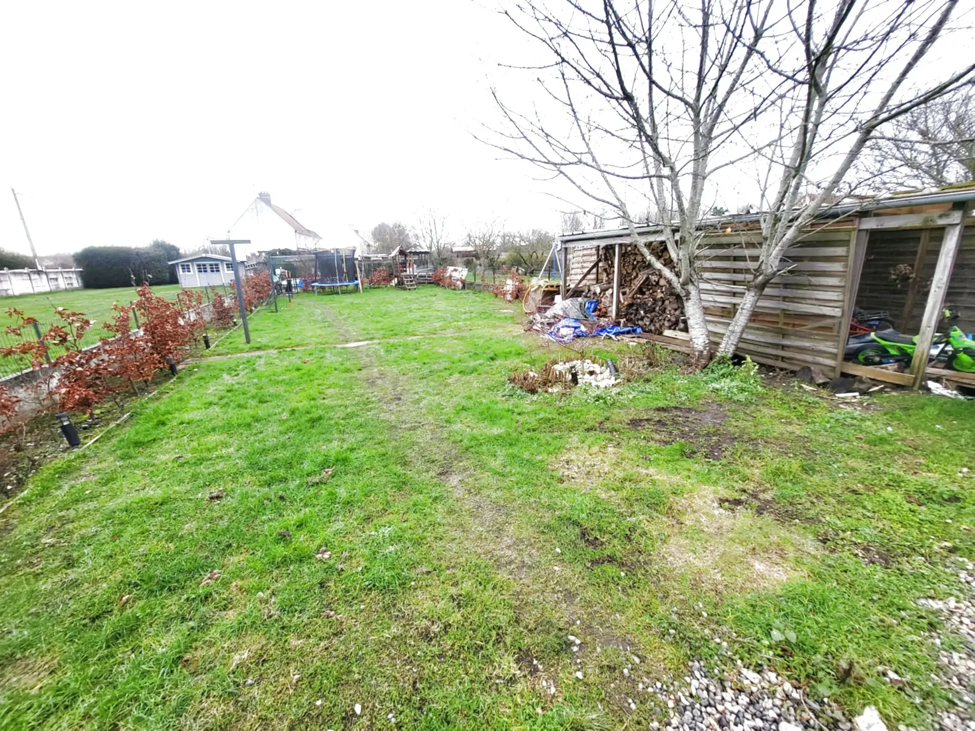 Maison rénovée à vendre à Rang du Fliers avec jardin 