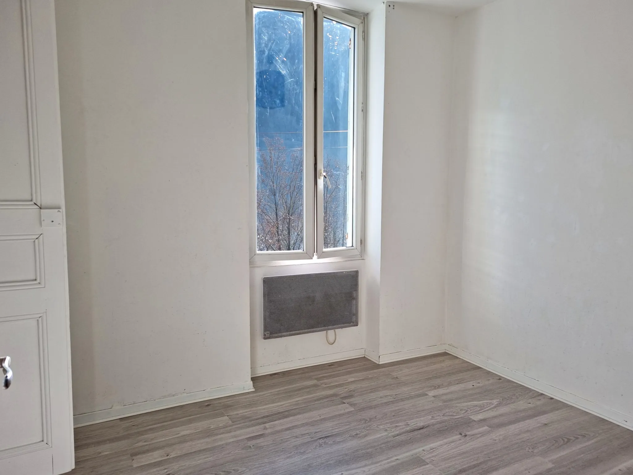 Vente Appartement 3 Pièces Lumineux à Lantosque, Proche Centre Village 