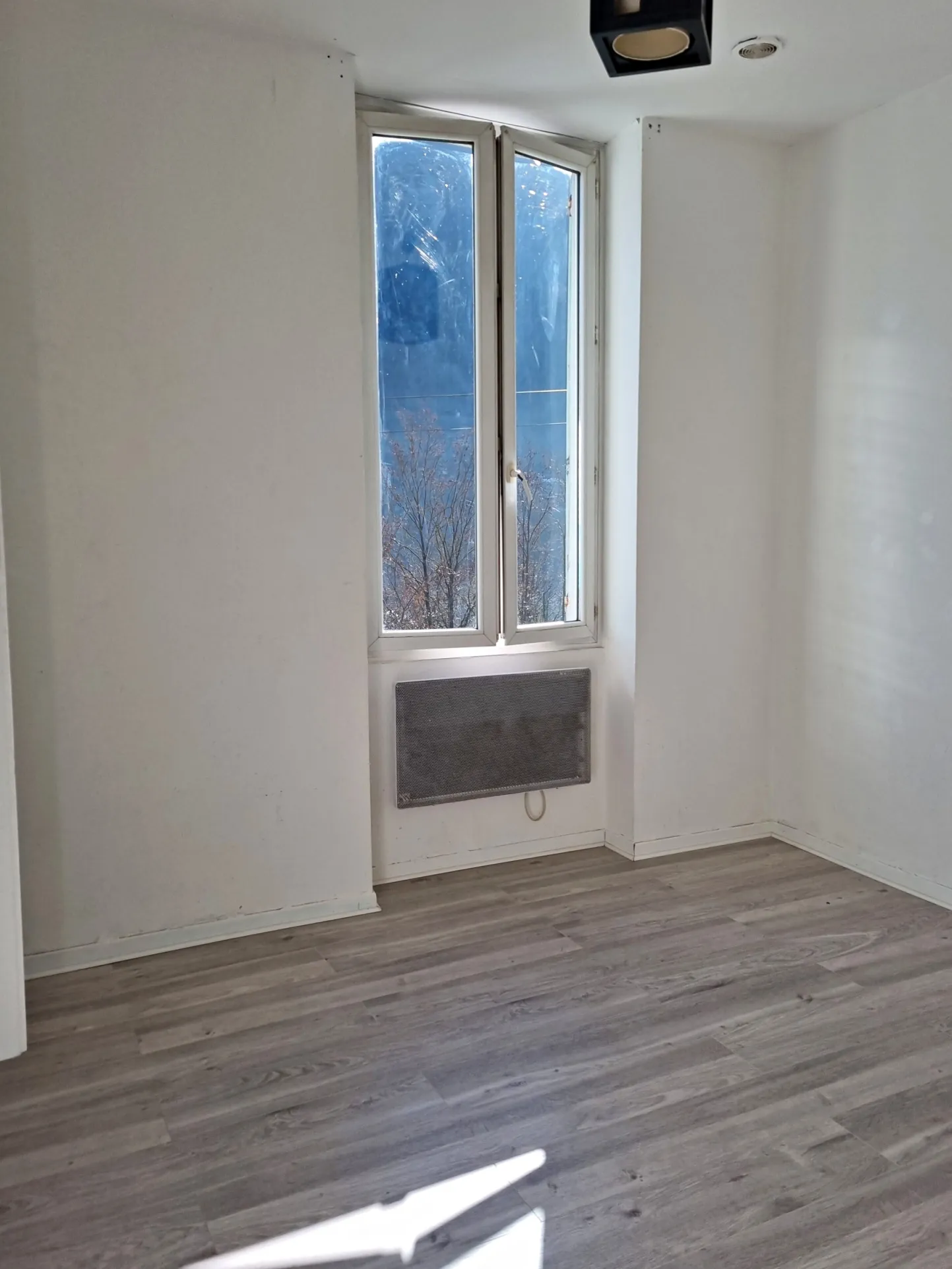 Vente Appartement 3 Pièces Lumineux à Lantosque, Proche Centre Village 