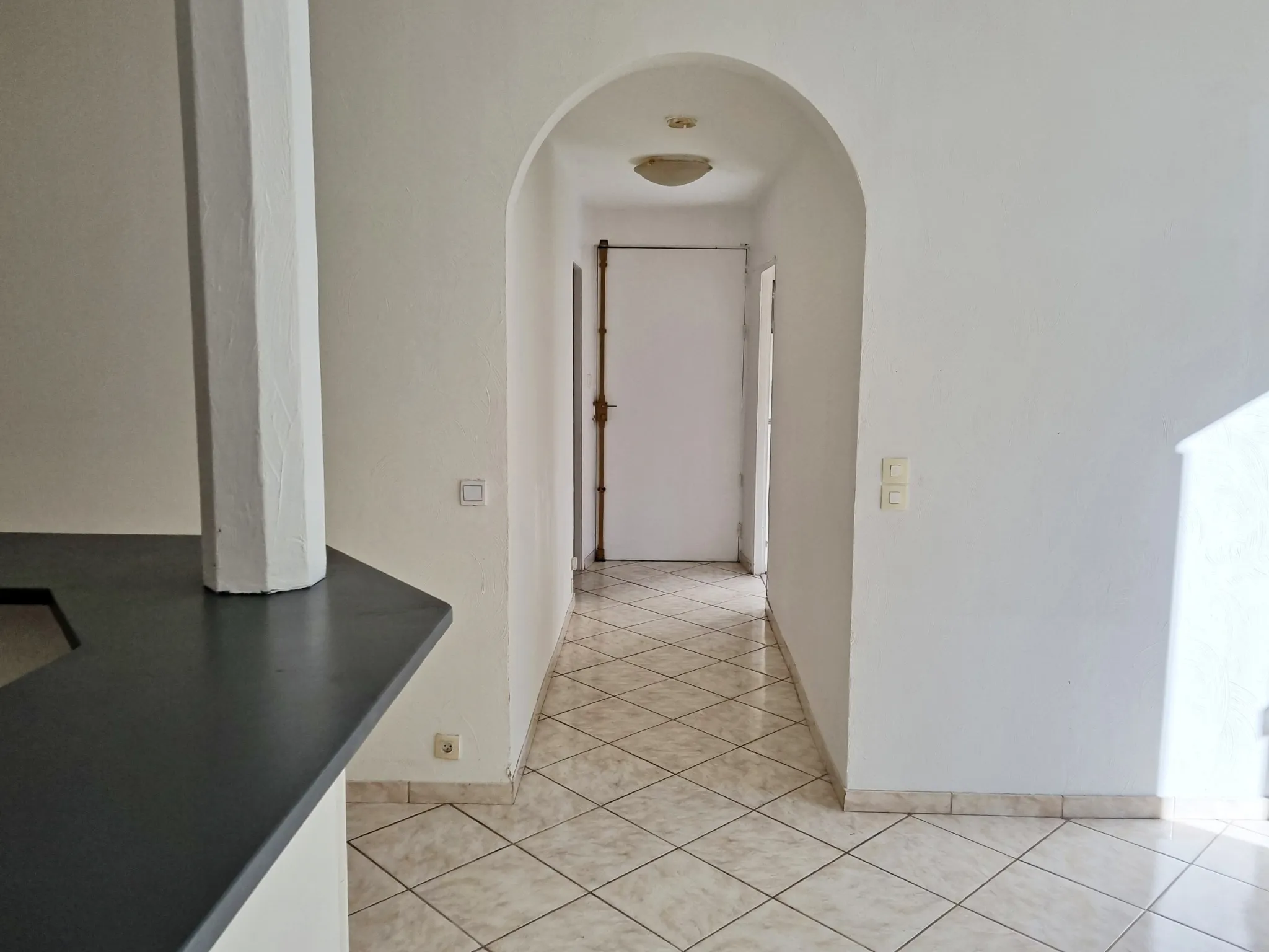 Vente Appartement 3 Pièces Lumineux à Lantosque, Proche Centre Village 