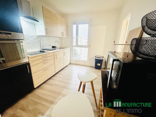 Appartement F2 avec balcon et cave à Saint-Étienne Montplaisir