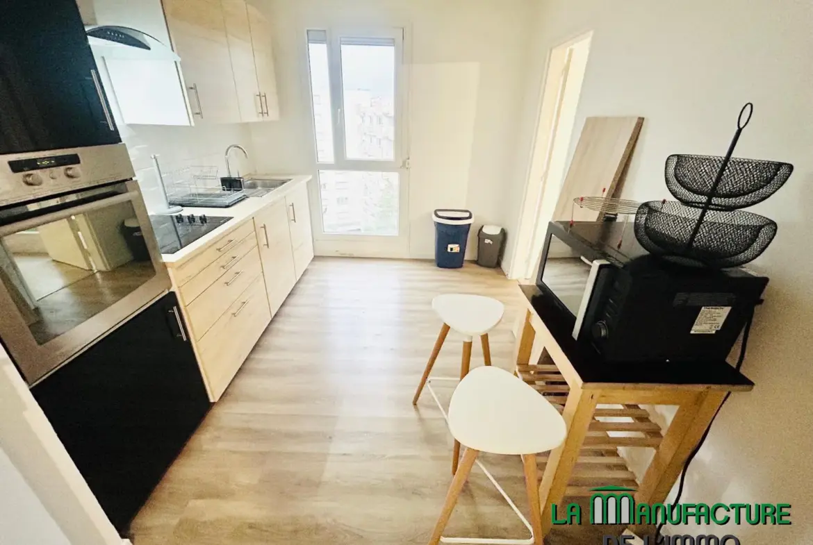 Appartement F2 avec balcon et cave à Saint-Étienne Montplaisir 