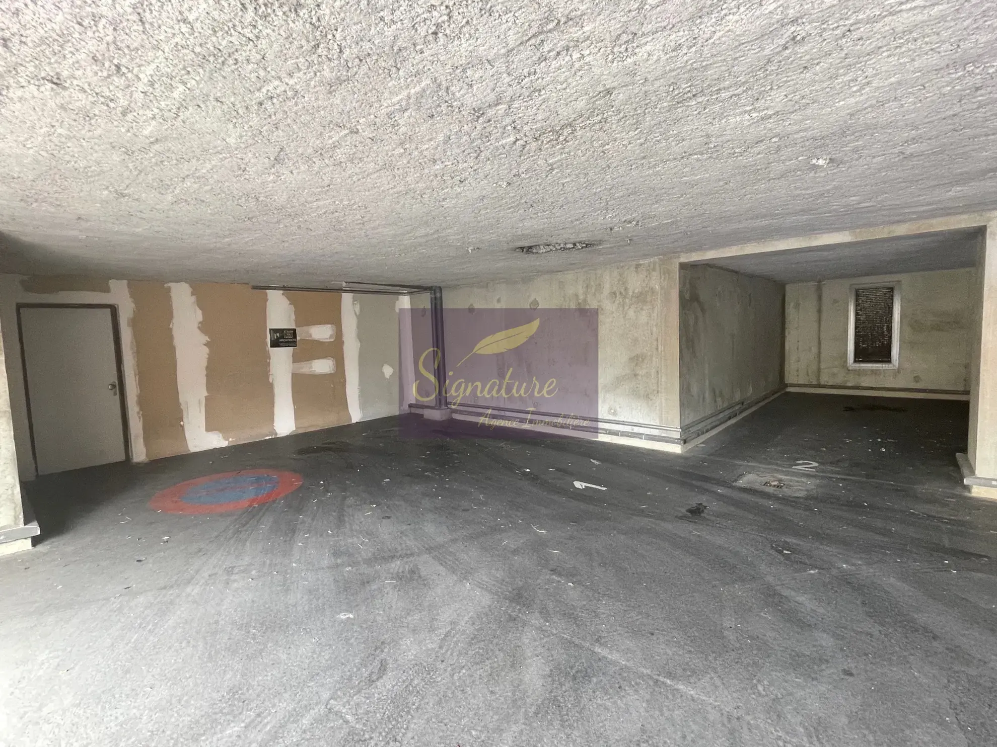 Plateau Gare Sud - Bureaux et Logements avec Parkings Sécurisés 