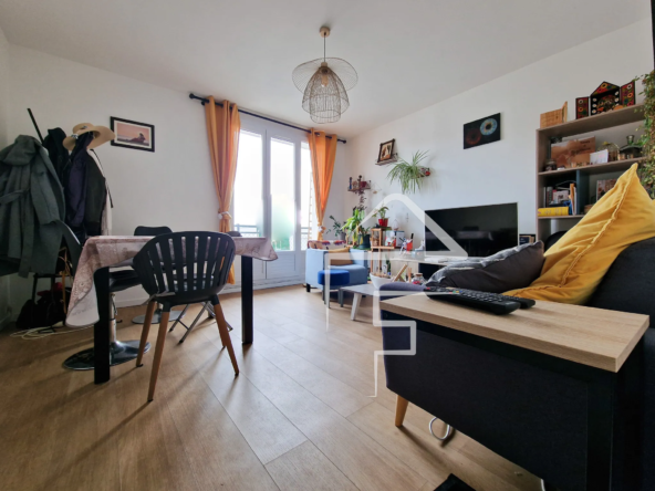 Nantes - Grand T3 lumineux avec 2 chambres et un bureau