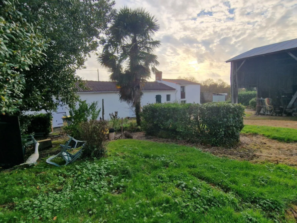 À vendre : Propriété avec jardin à La Garnache