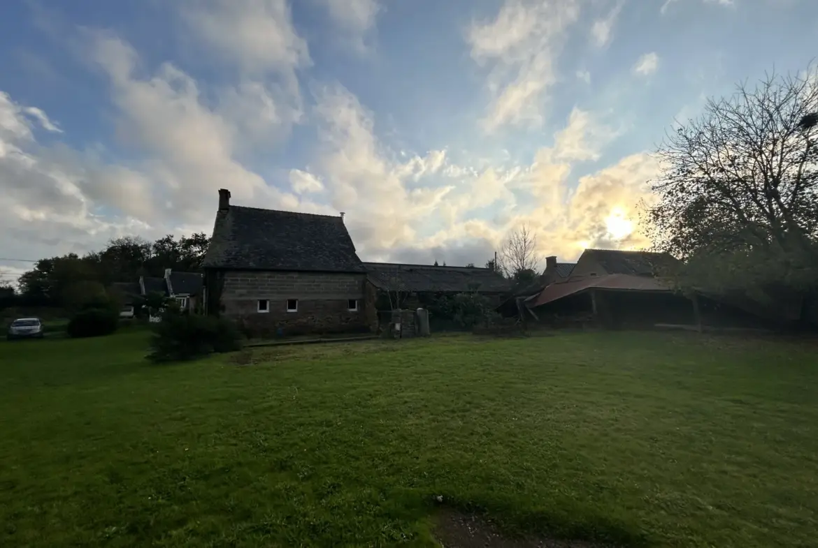 Vente d'une maison de village à Melrand avec un fort potentiel 