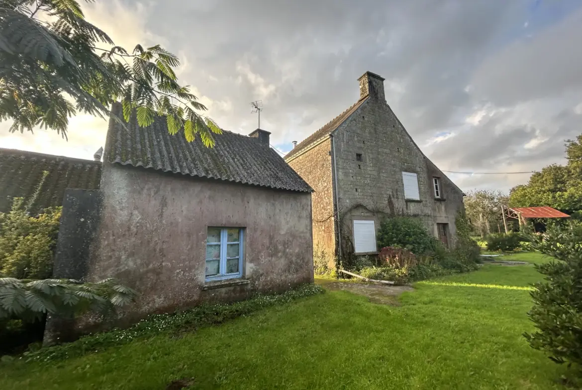 Vente d'une maison de village à Melrand avec un fort potentiel 