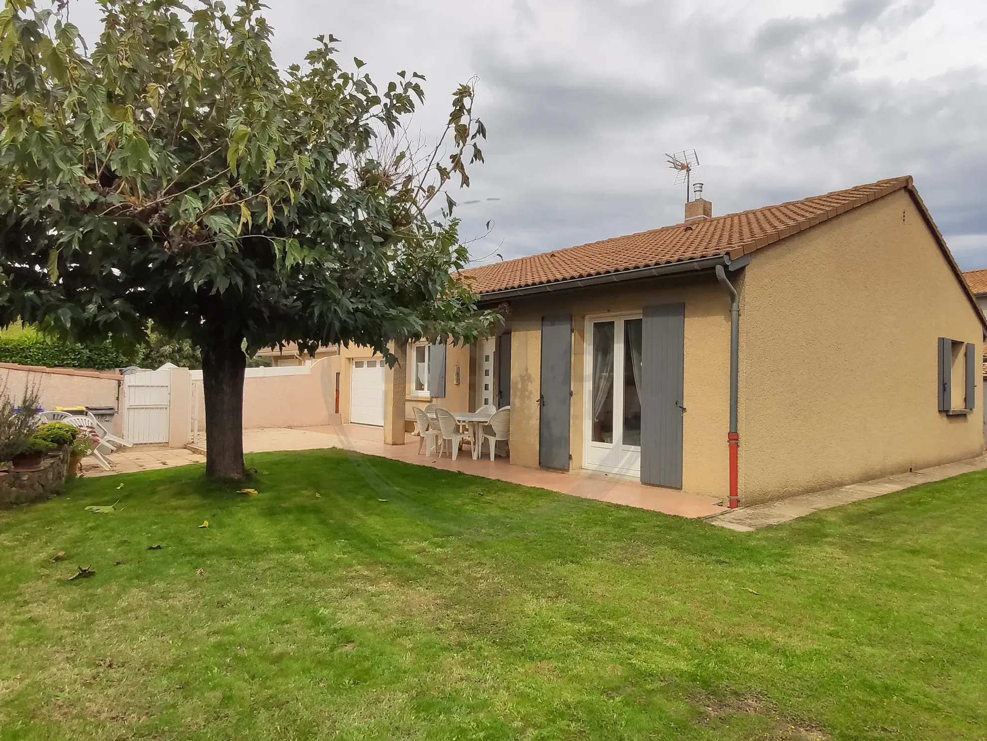 Belle maison rénovée de plain-pied à Portes-lès-Valence 