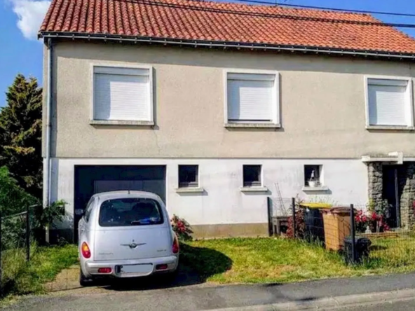 Maison à vendre près de Vihiers - 3 chambres, environnement calme