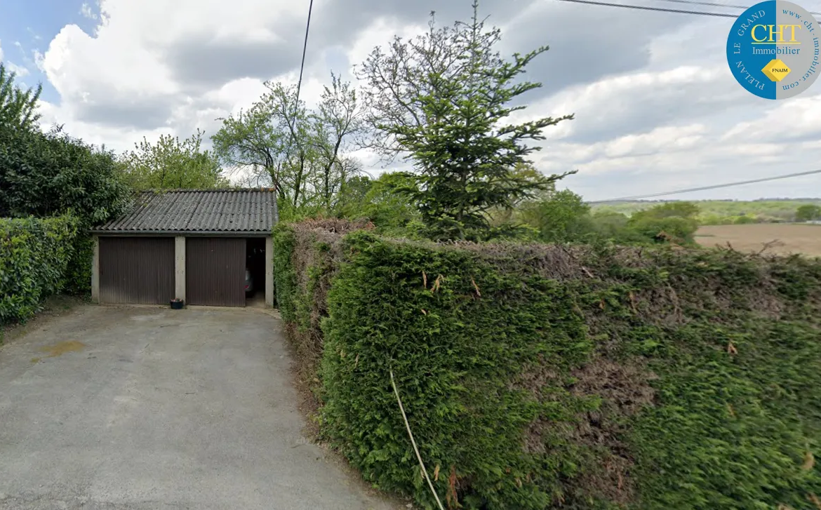 Maison en pierres à vendre à Guer (56) avec 3 chambres 