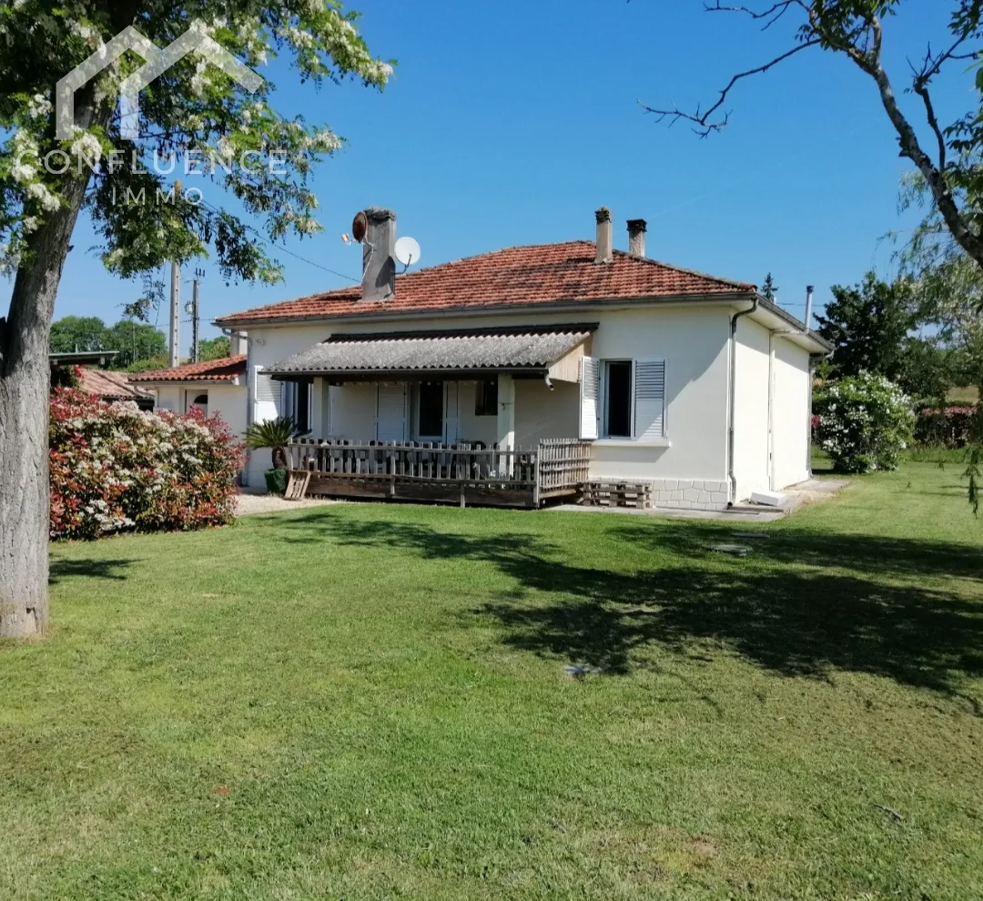 Maison de plain-pied rénovée à Sainte Livrade sur Lot 