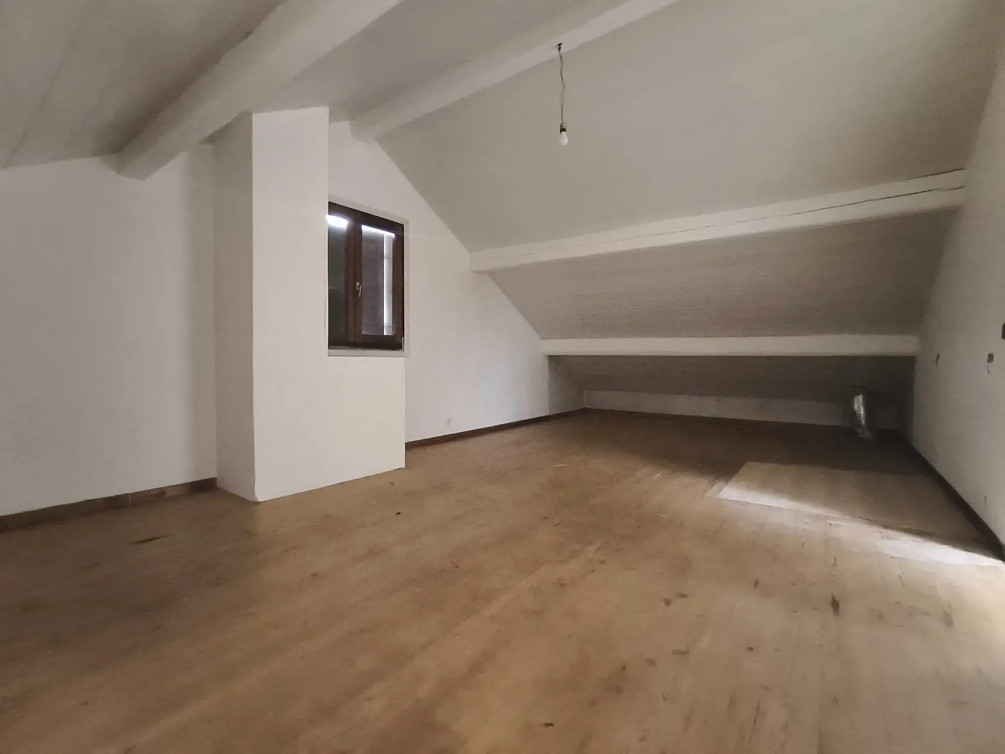 Lot d'appartements à vendre à rénover à Féternes 