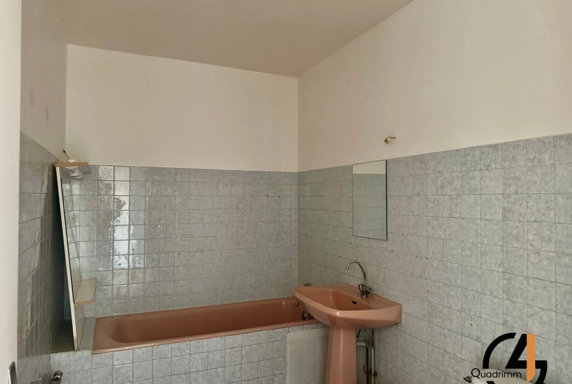 Appartement T2 lumineux à Béziers avec terrasse 