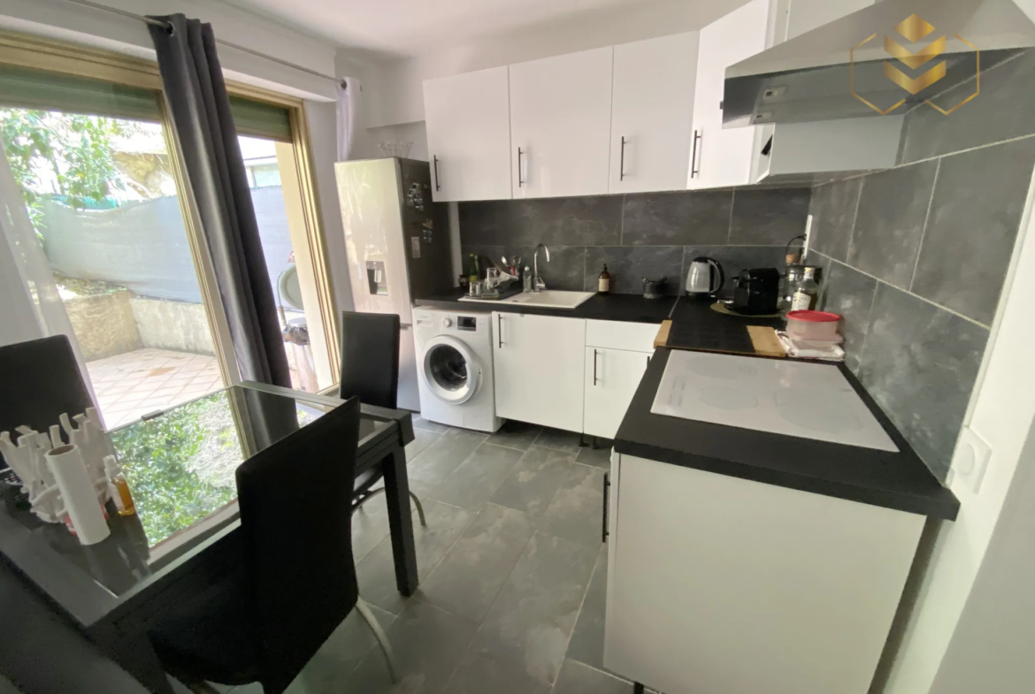 Appartement moderne et verdoyant à Menton avec 2 terrasses 