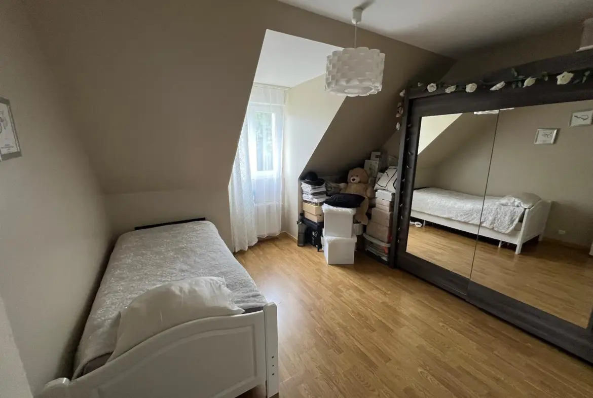 Maison de 130 m² à vendre à Alençon avec sous-sol et 4 chambres 