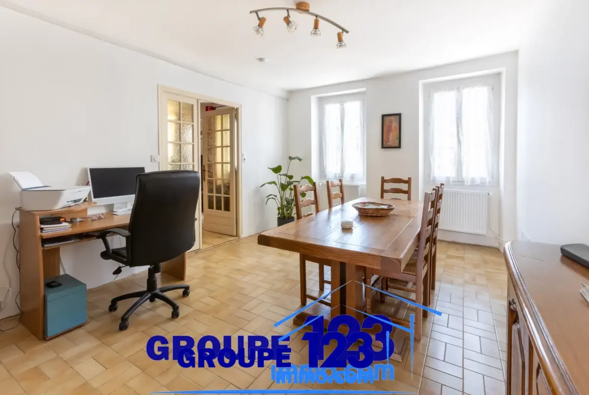 Maison à vendre à Auxerre - 126 m², 3 chambres et bureau 