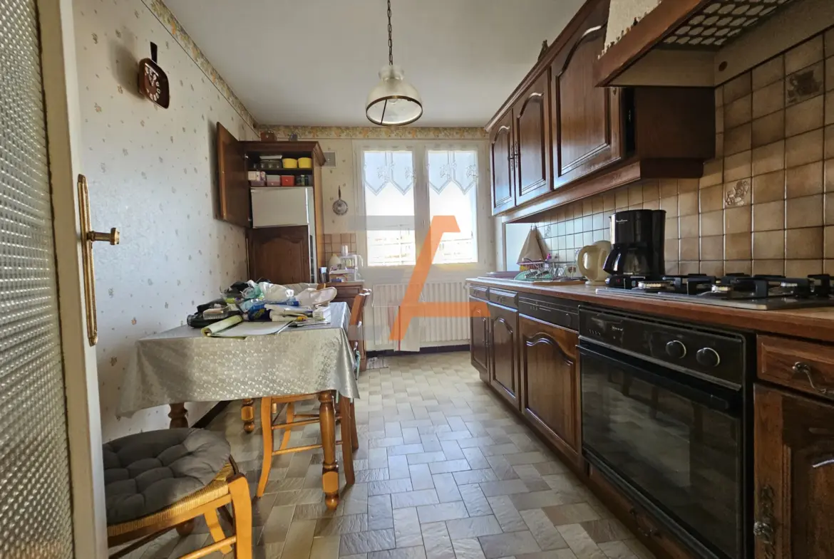 F4 à vendre - Bellevue Jomayére, 75 m² avec balcon et garage 