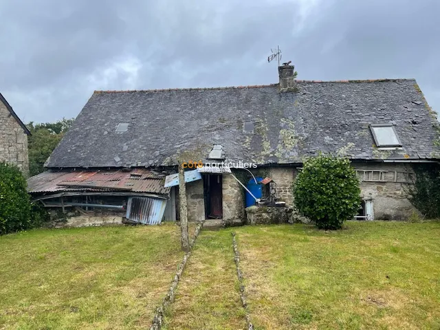 Maison de village à rénover à Pontivy 