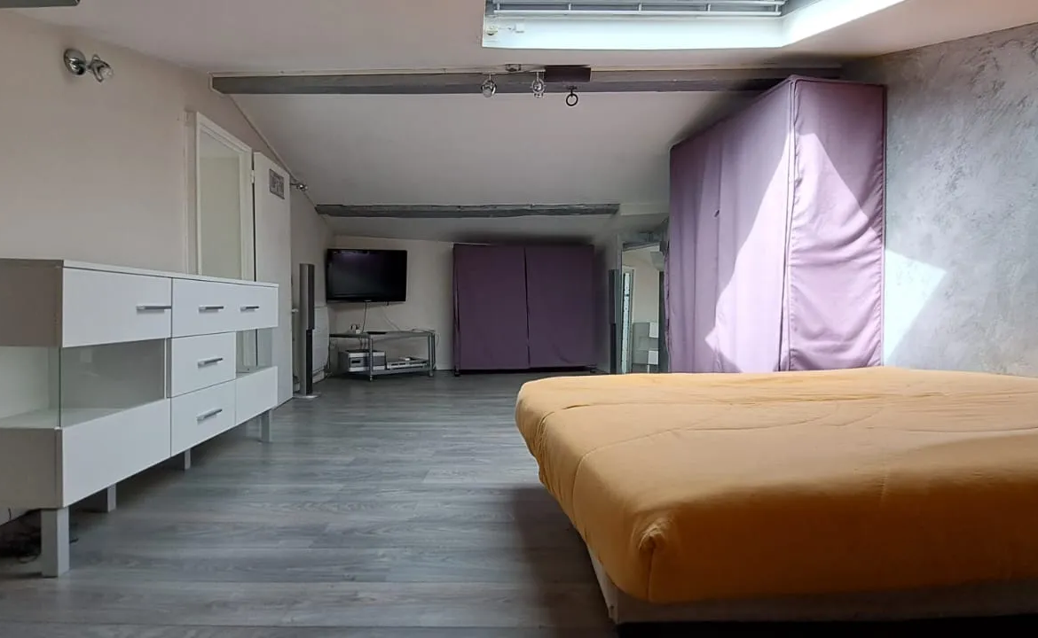 Appartement Design en Duplex à Grasse avec Vue Panoramique 