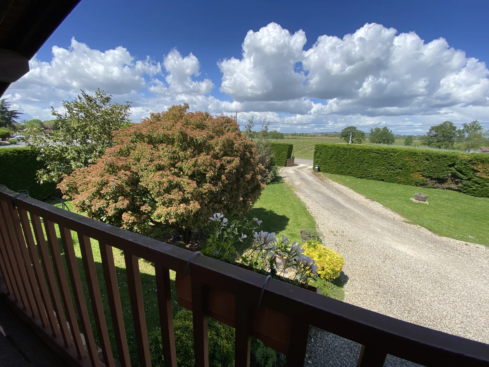 Maison 5 pièces avec garage et jardin de 2228 m2 à Loupiac de La Réole 