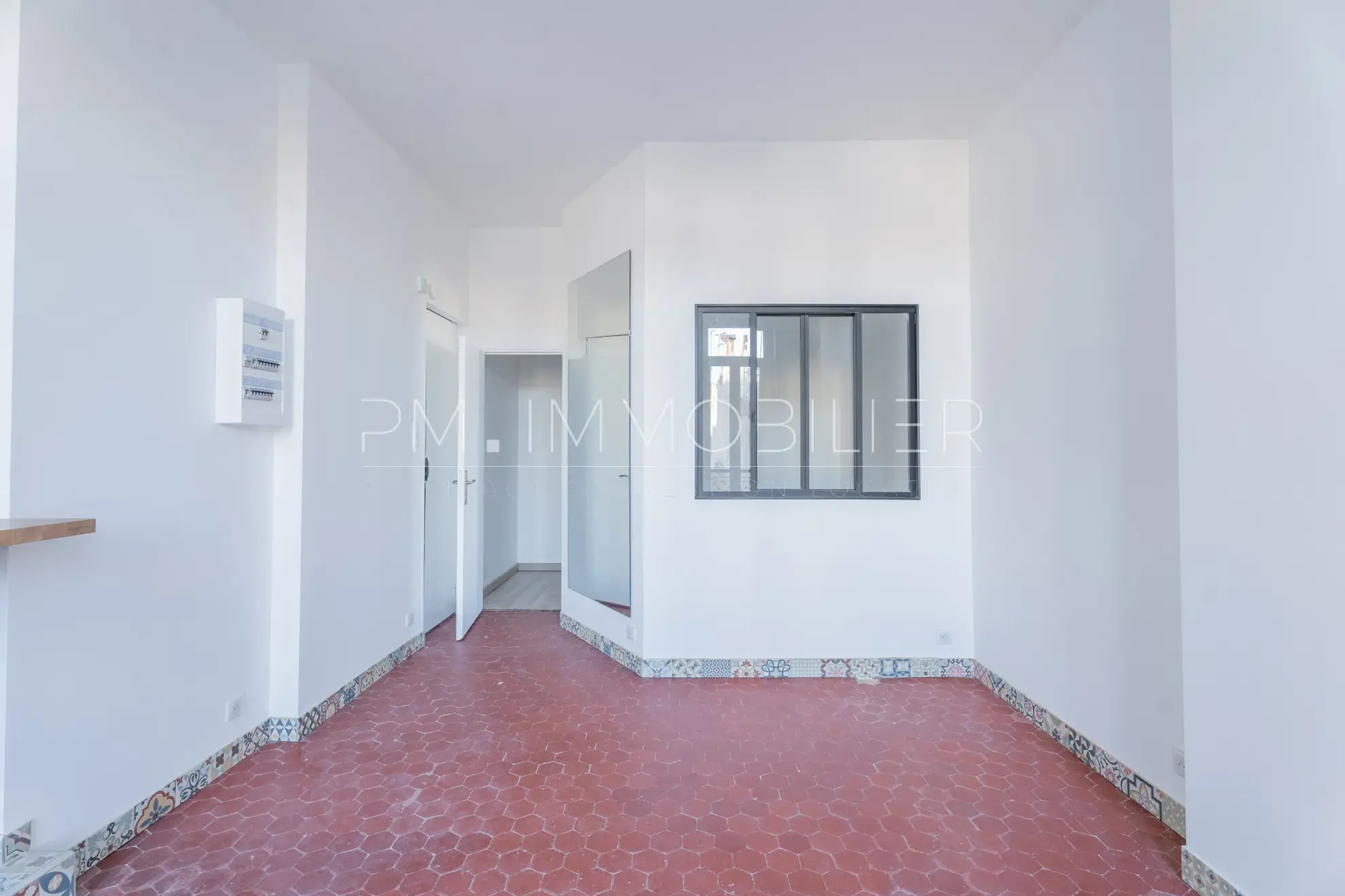 À vendre : Appartement T1 rénové dans le quartier du Camas, Marseille 