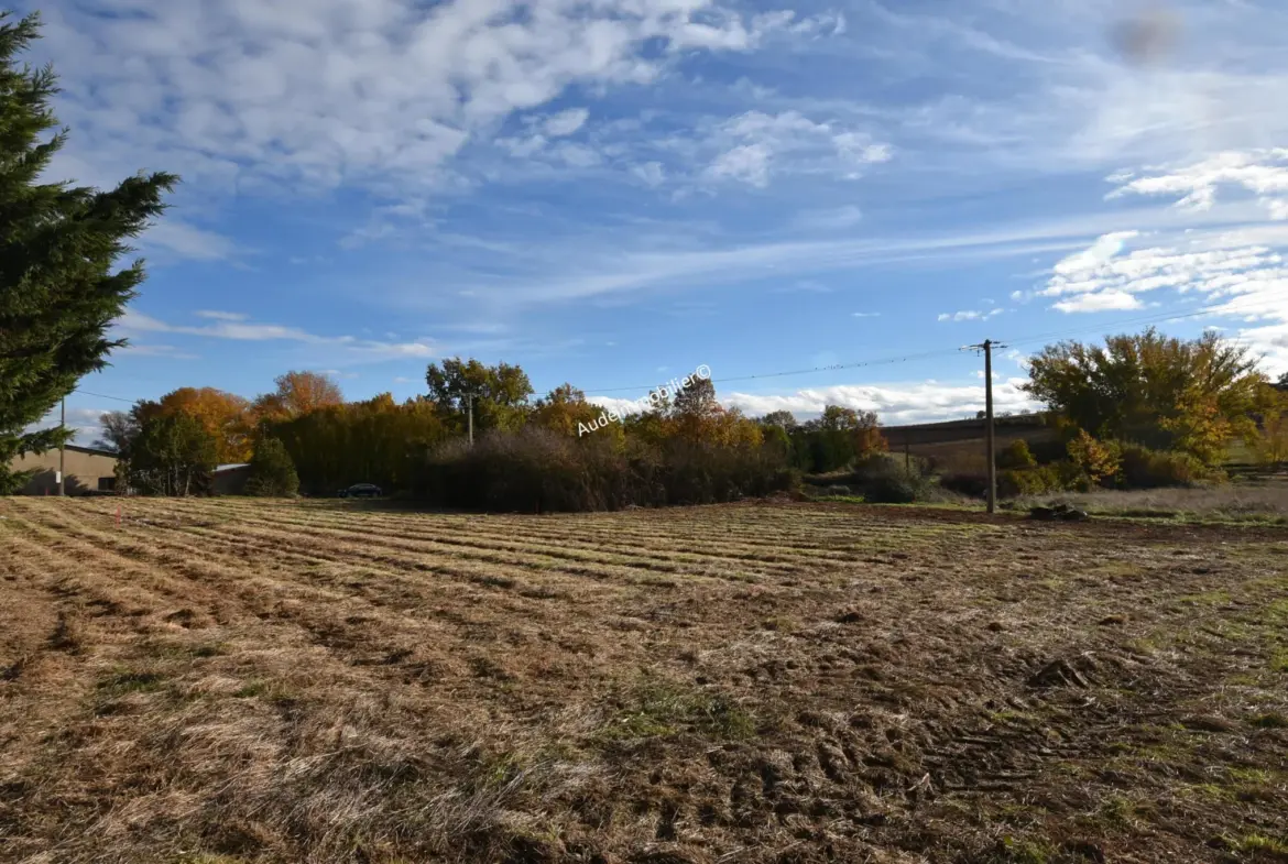 Terrain à bâtir de 1440 m2 à Routier près de Limoux 