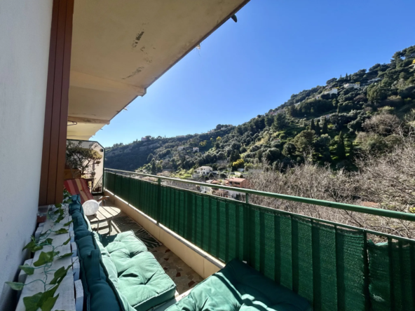 Vente T2 spacieuse à Menton avec terrasse et jardin