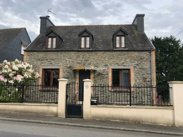 Charmante maison en pierres rénovée avec 4 chambres à Mur de Bretagne