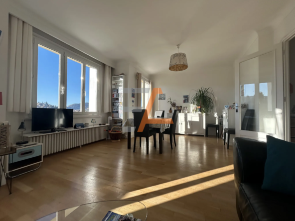 Appartement T5 lumineux à vendre quartier Roche Arnaud au Puy-en-Velay